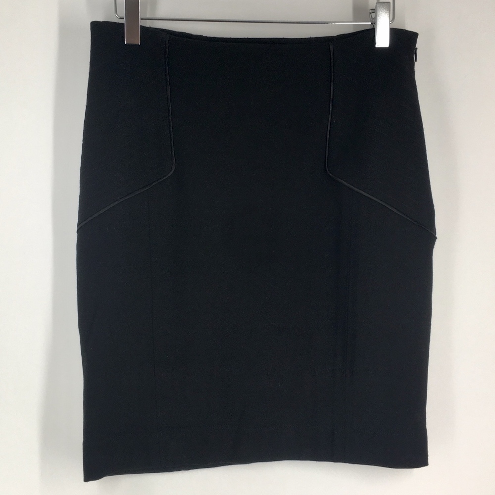 DIANE VON FURSTENBERG Black Pencil Skirt Size 6